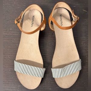 Merona Striped Buckle Wedge Heel Sandals Size 7.5 boho